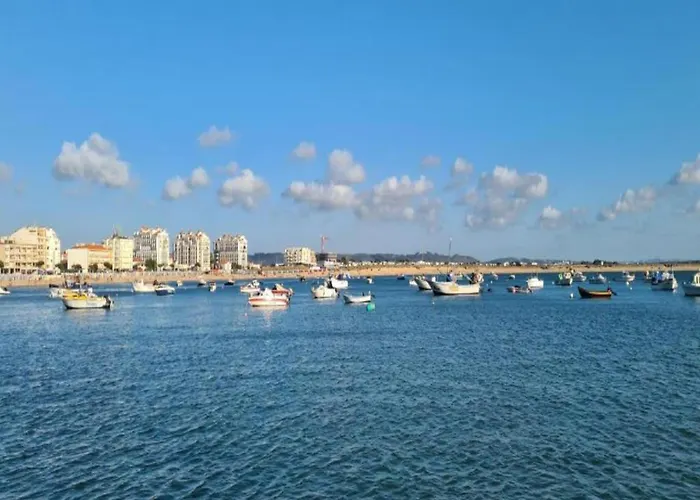 Sao Martinho Near * São Martinho do Porto